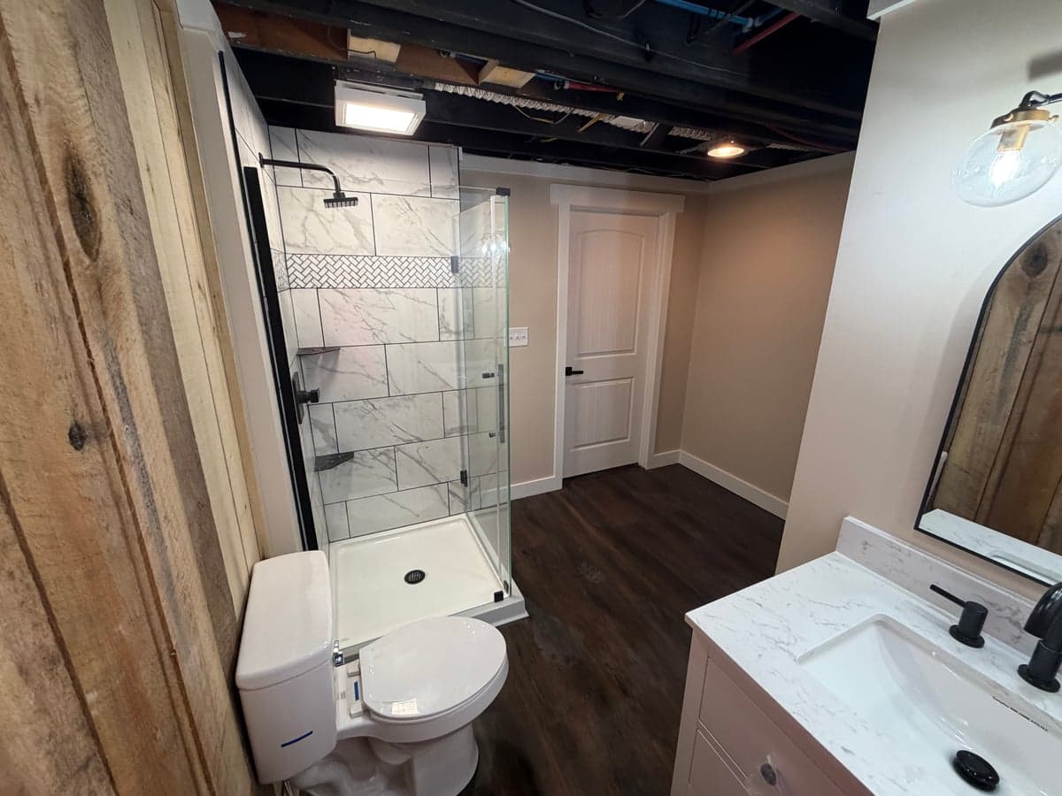 bathroom remodel in Clarksville, TN by JM Home and Property Services (6)